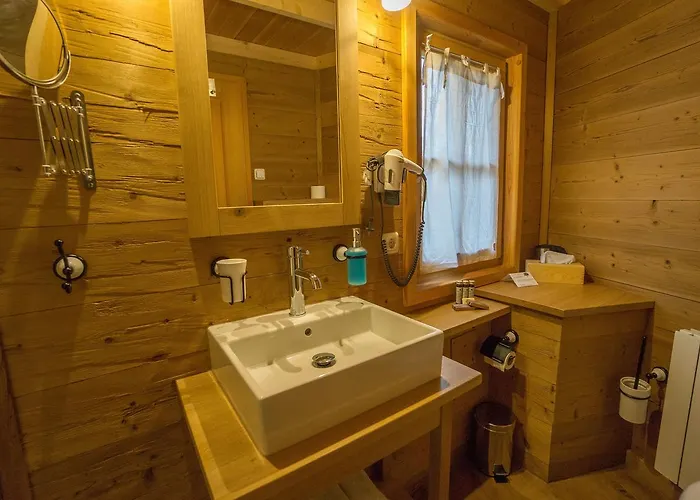 Baumhaushotel Seemuhle Holiday park Grafendorf (Bavaria)