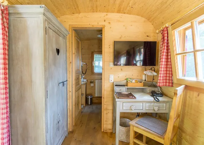 Baumhaushotel Seemuhle