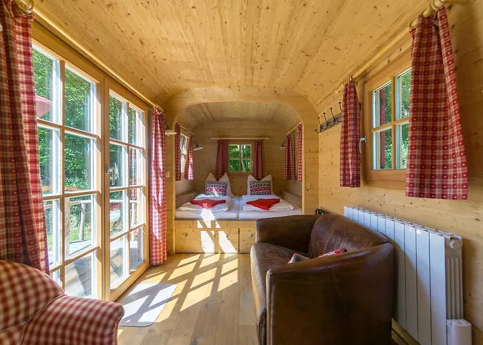 Baumhaushotel Seemuhle Grafendorf (Bavaria)